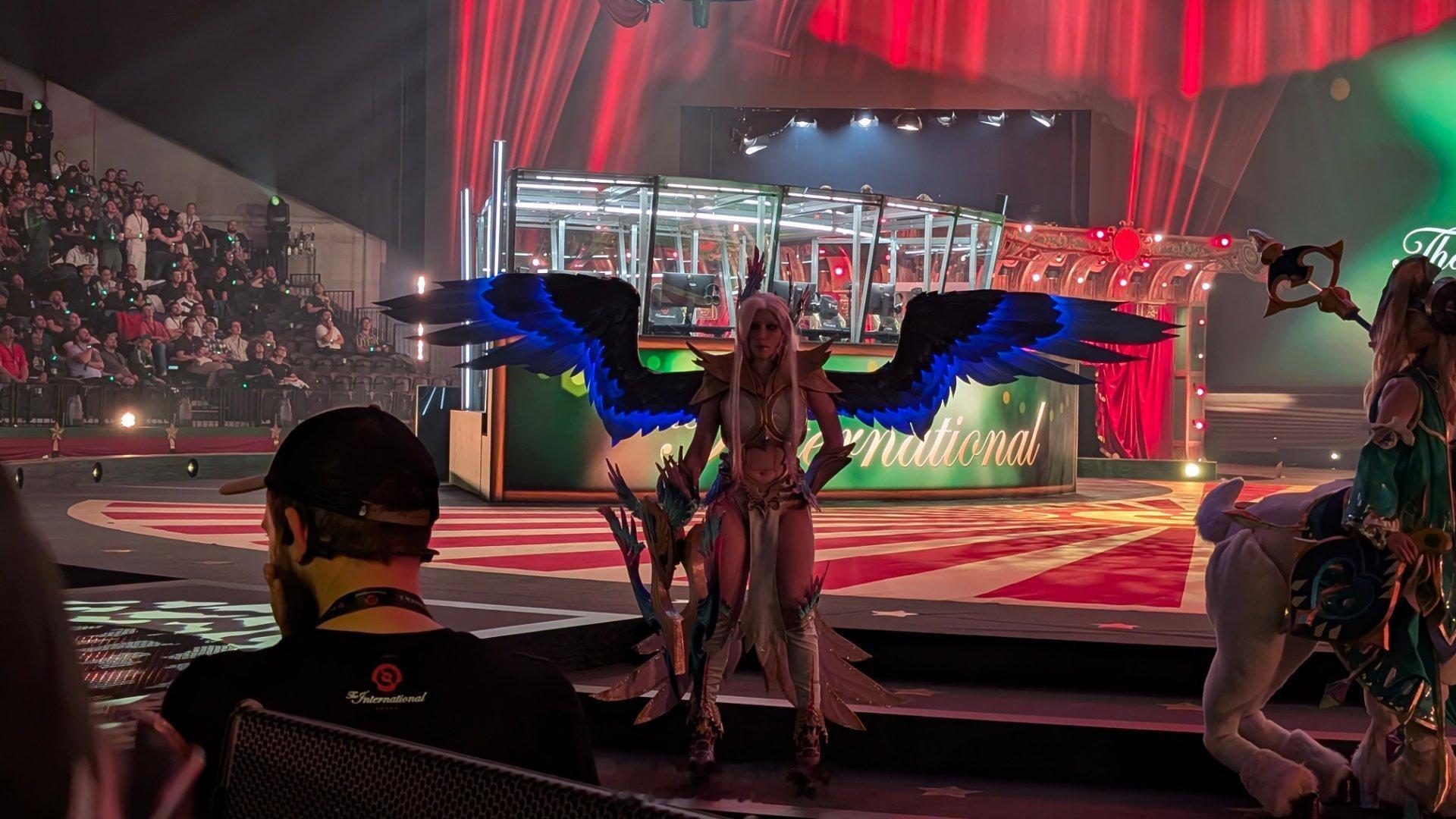 又到了大家最喜欢的环节了[doge]#ti13淘汰赛##cosplay##DOT
