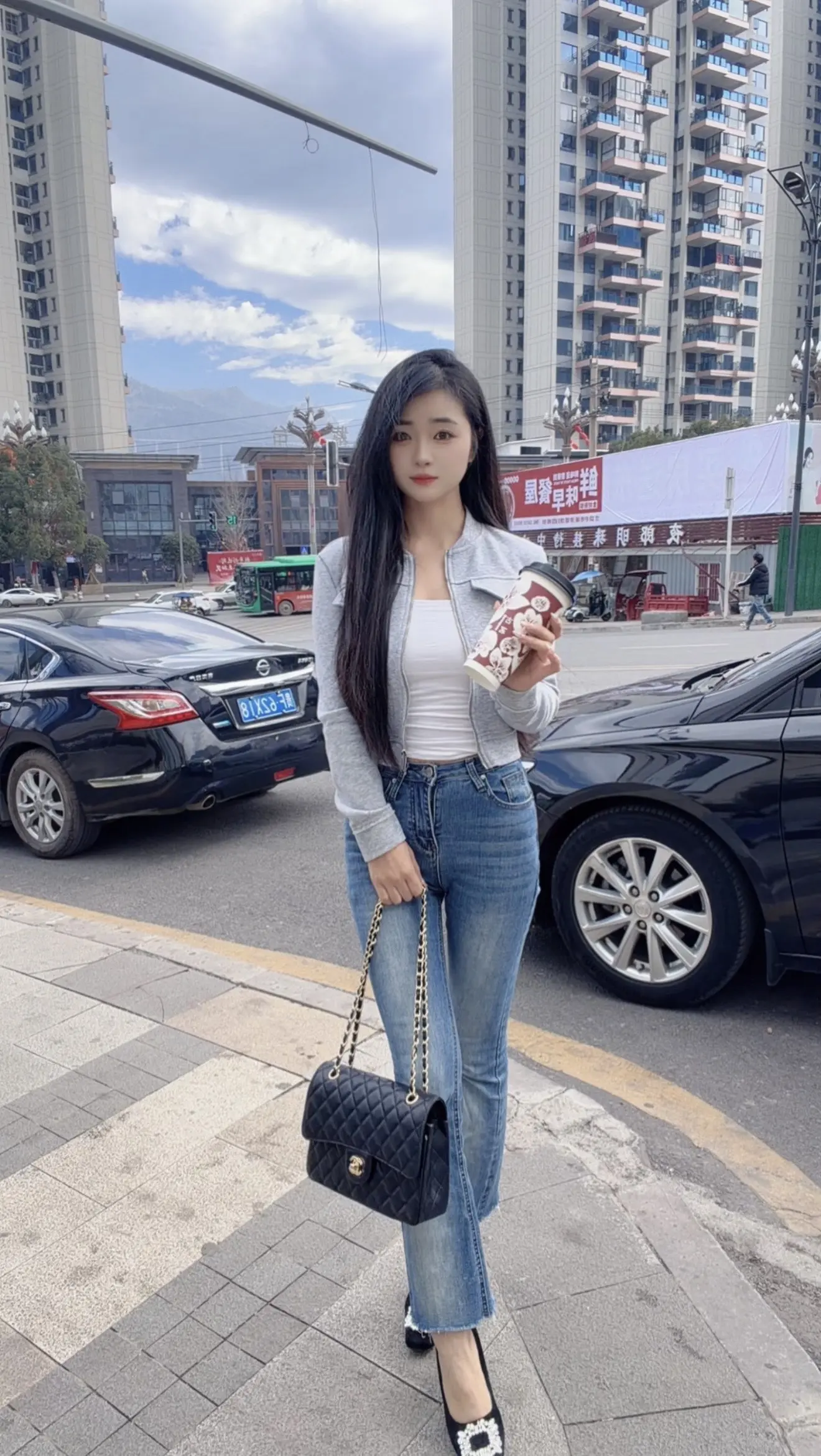 奶茶一杯快乐加倍