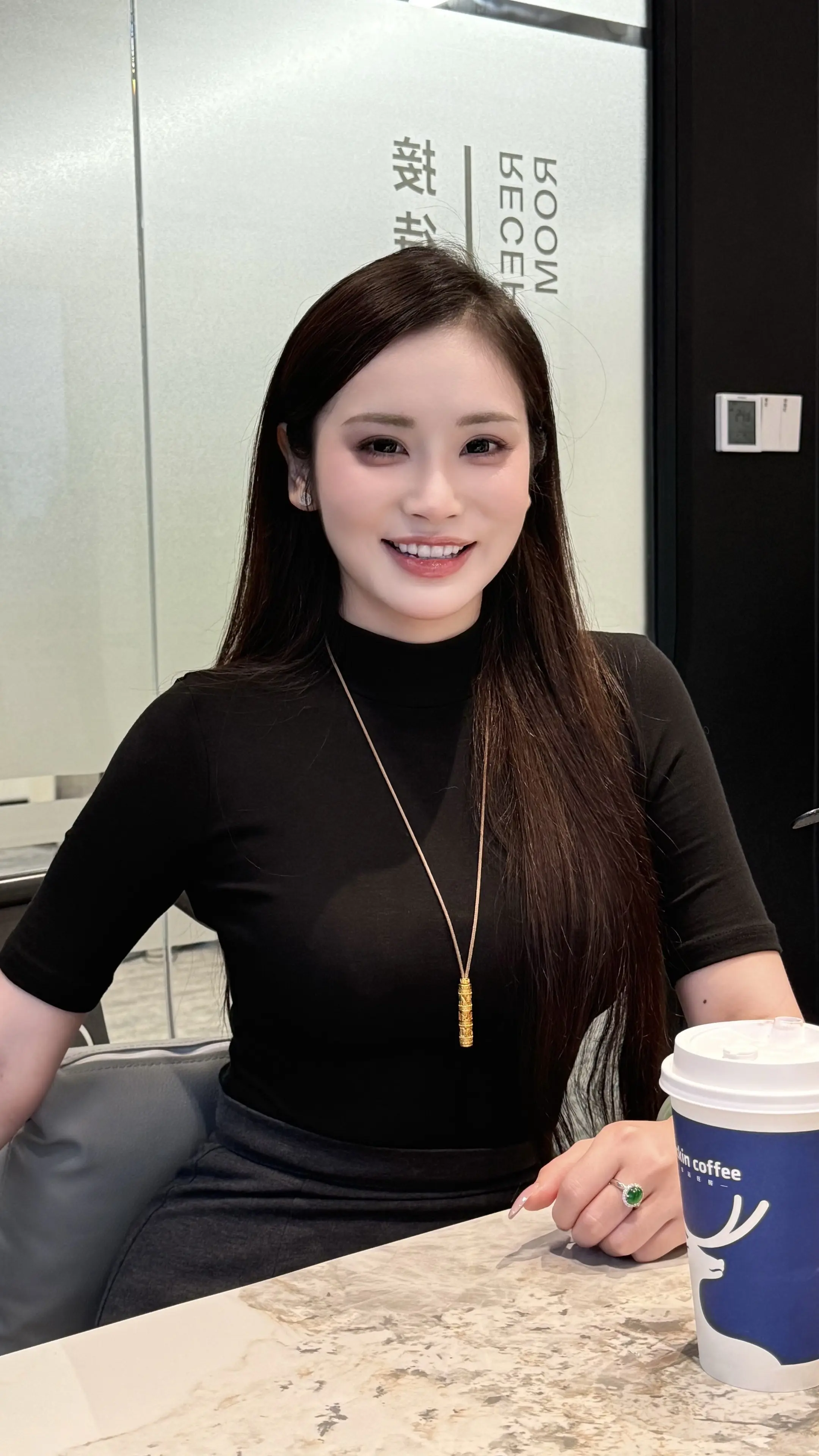 娶个潮汕女人当老婆该有多幸福，她连拜神都只会保佑你平安健康，事业顺利工作ootd