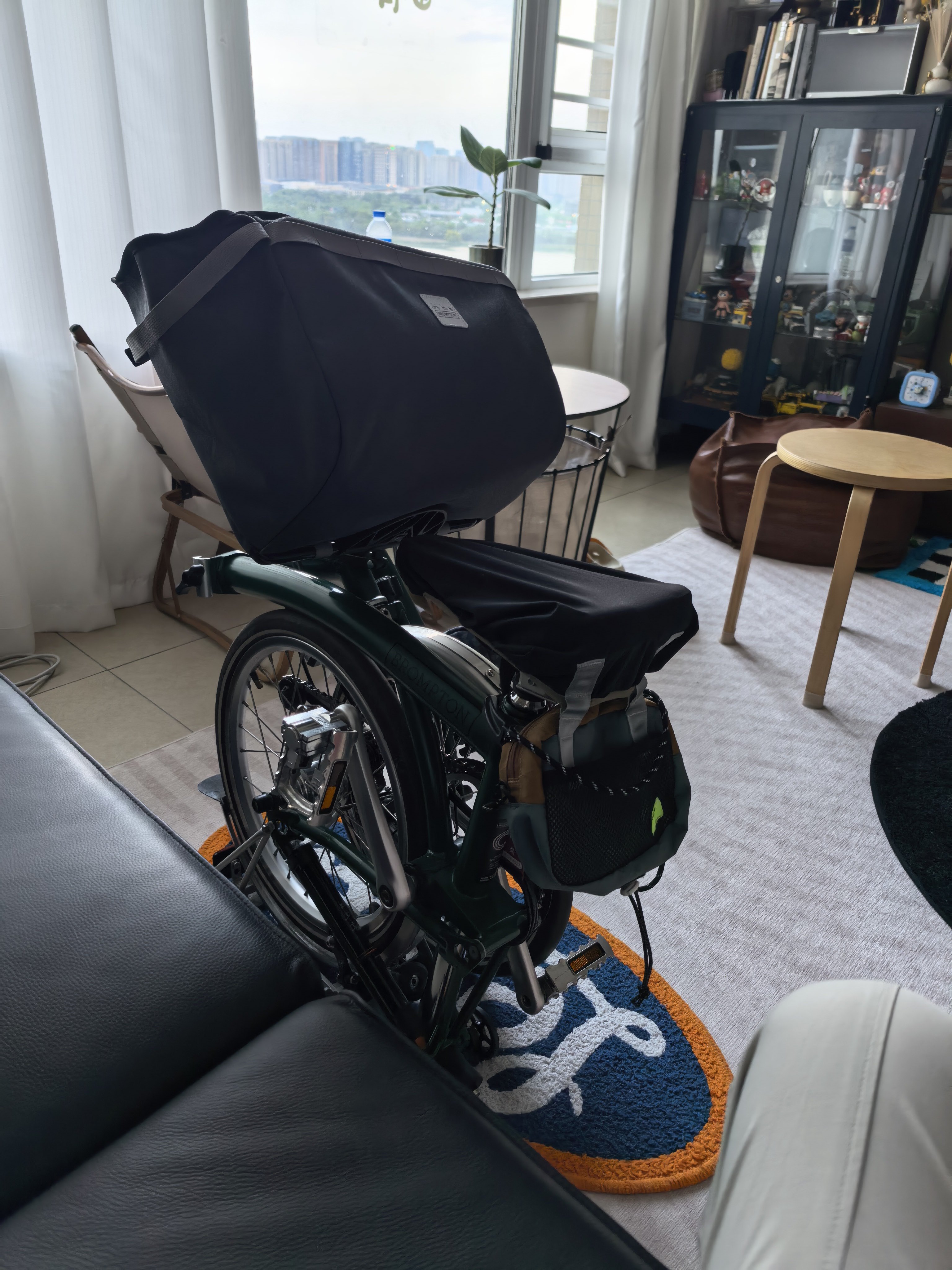 五六年前开始玩小布那时候微博上玩这个车的人并不多现在貌似越来越多了