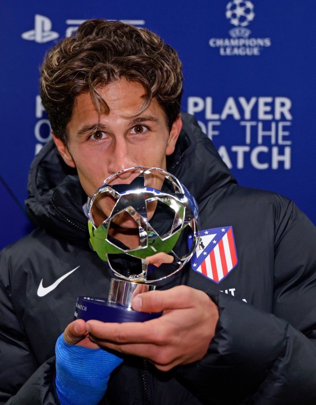 🚨Marca：朱利亚诺·西蒙尼与马竞续约即将敲定，合约将延续至2030年。