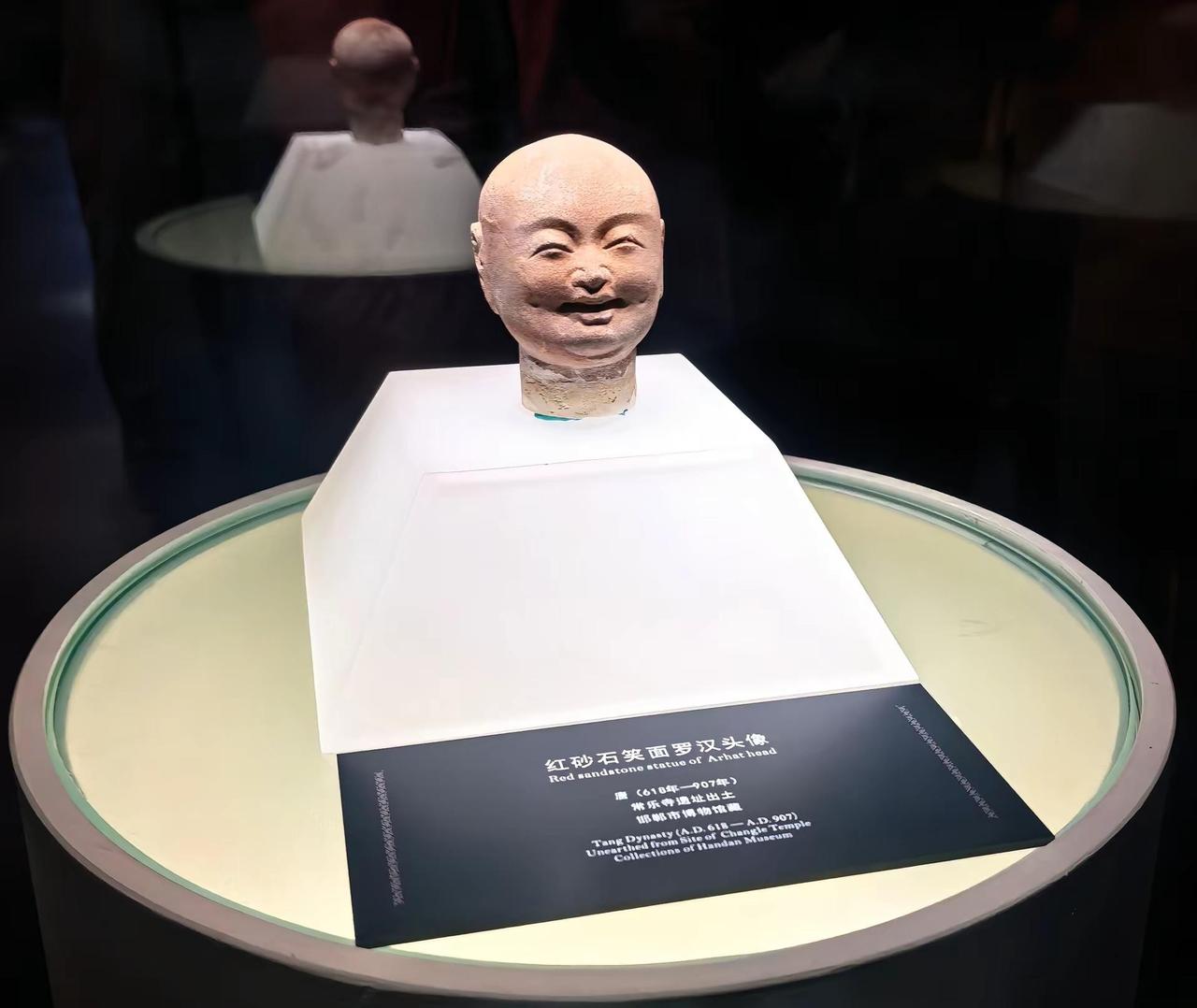 一句话踩二捧三：邯郸 这个城市给我的感觉一点也不像同省其他两兄弟般灰头土脸，反而