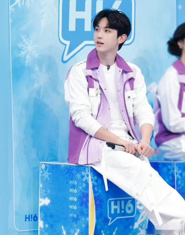 hi6收视率第一你好星期六数据说话！平均0.6776，峰值0.7455，太强了！