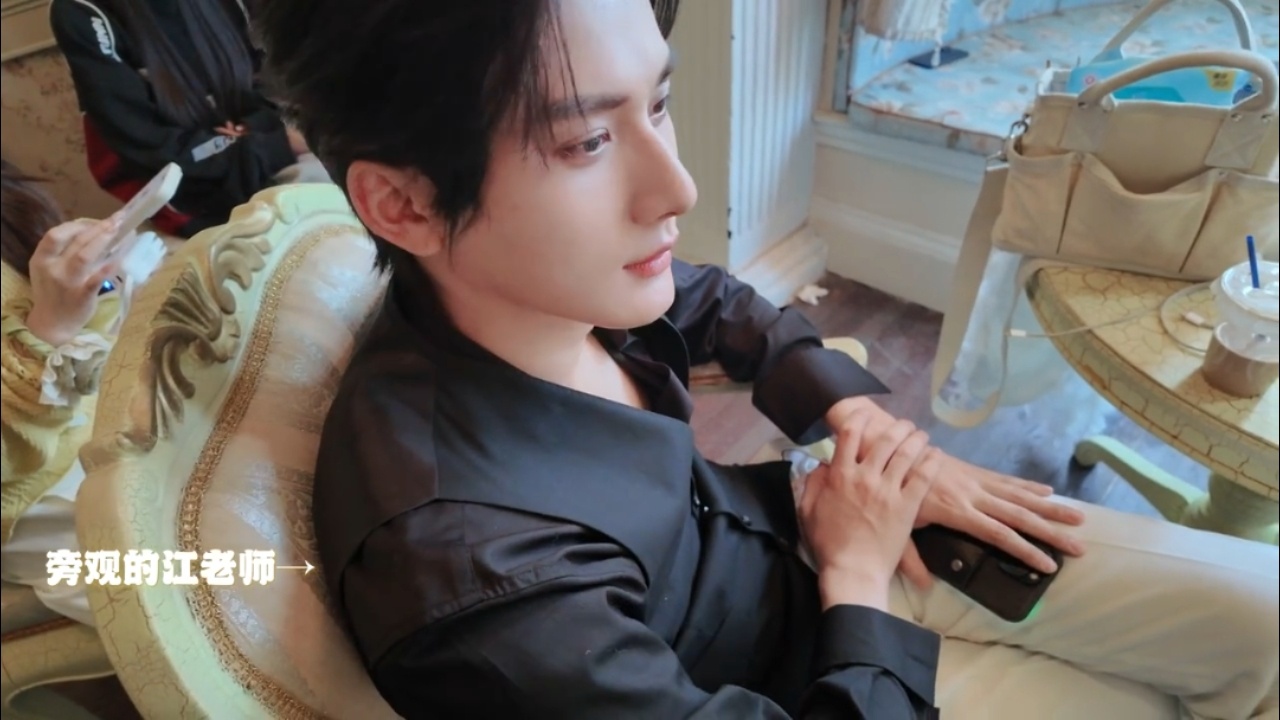 一直陪着拍摄呀🥺🥺 