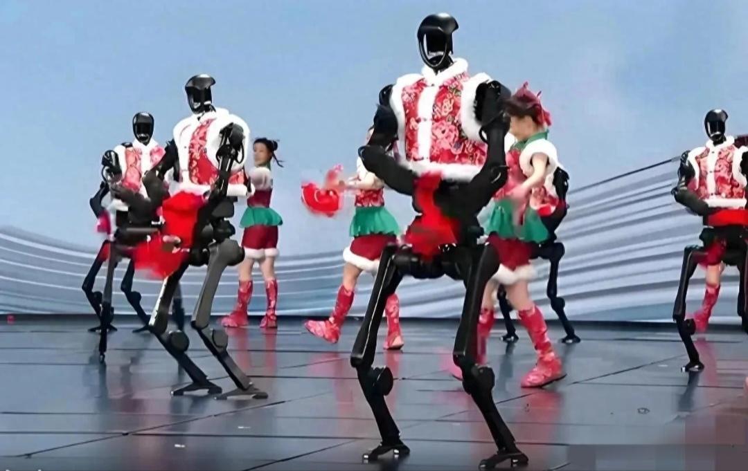 你对我国科技未来发展的前景有何期待？
我对我国科技未来发展前景满怀期待。就拿机器