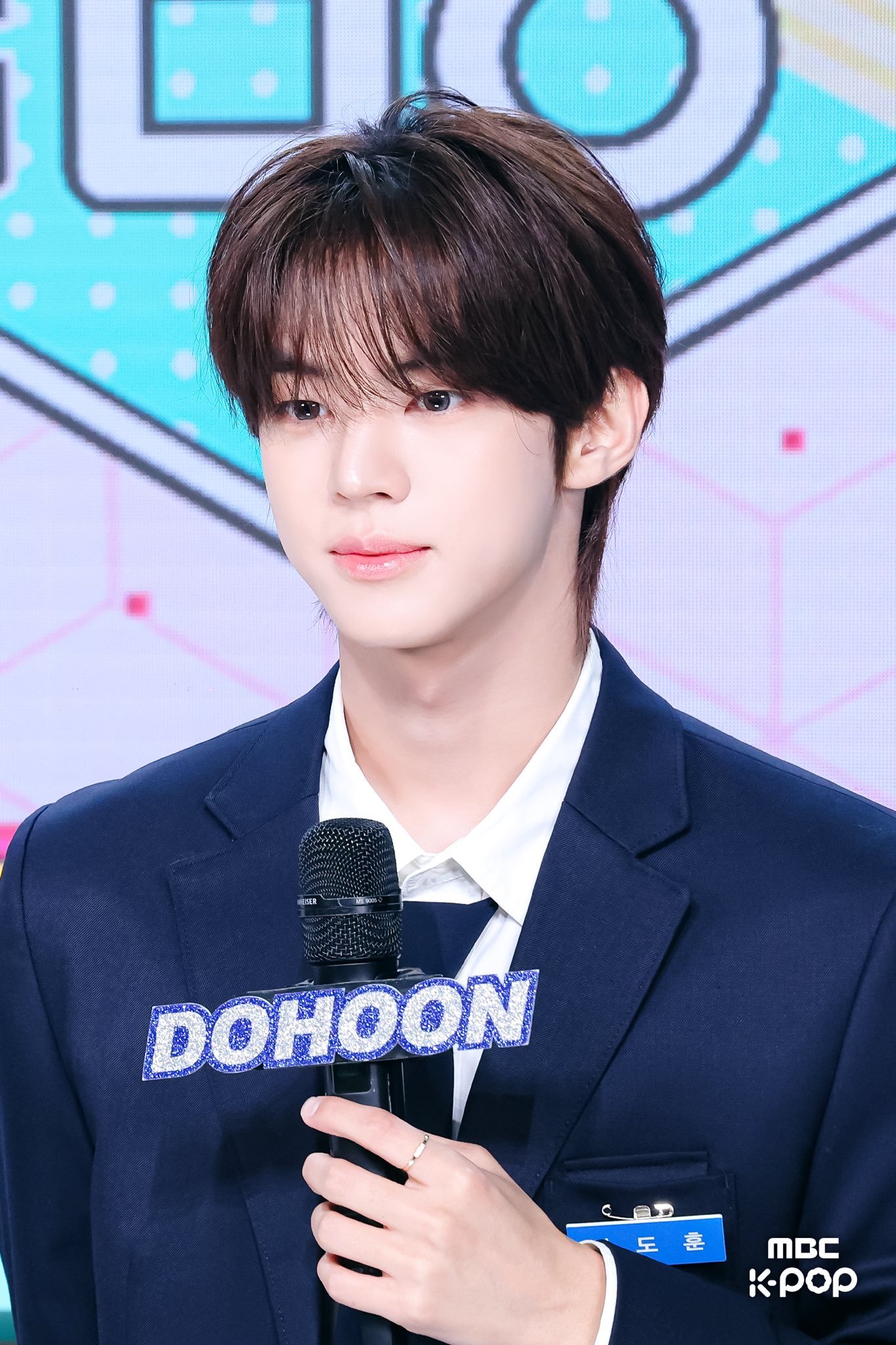 260828  X | MBC_entertain音乐中心MC现场照片 ​​​