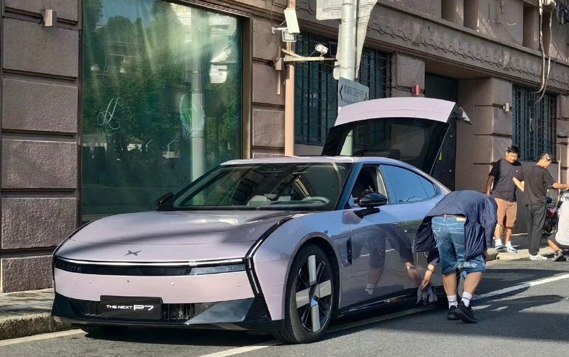 小鹏的设计咋说呢，有自己的感觉，P7+帅吗？ ​​​