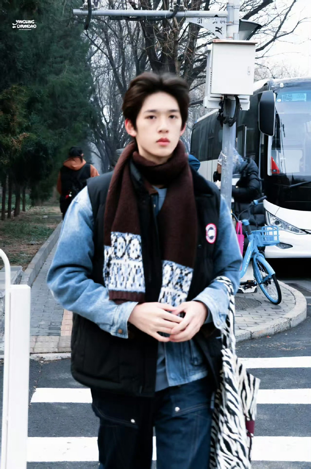 官俊臣参加北电艺考路透官俊臣北电艺考路透 官俊臣参加北电艺考路透🈶 完全男神来