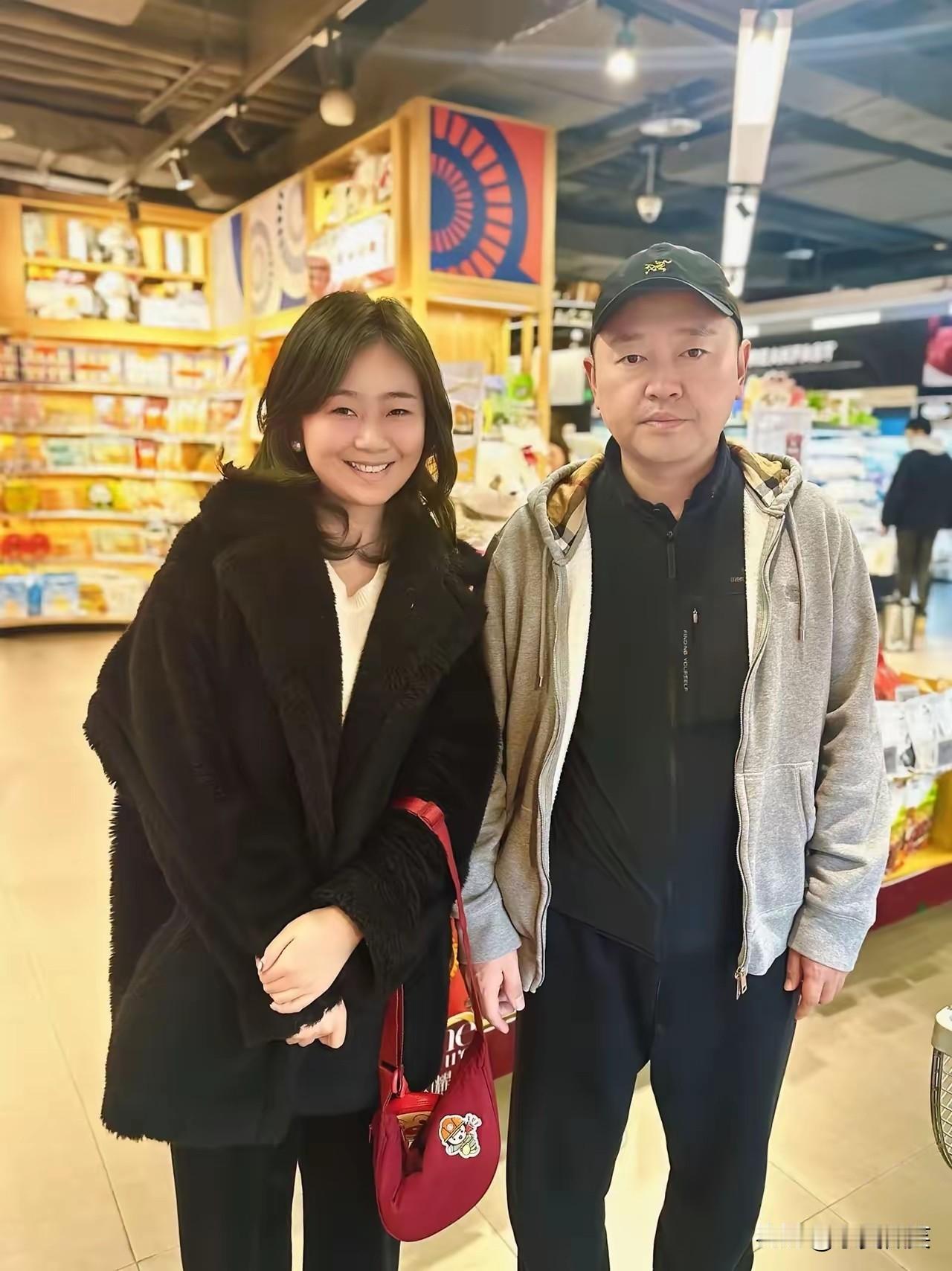 当初如果没有太多的负面新闻，在圈内好好干，当个乒协主席没问题吧。