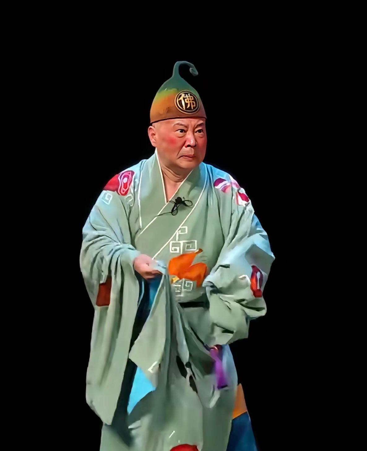 这两天很多人说郭德纲是不是完了，我想说，不至于，知错就改，善莫大焉，篡改歌词这件