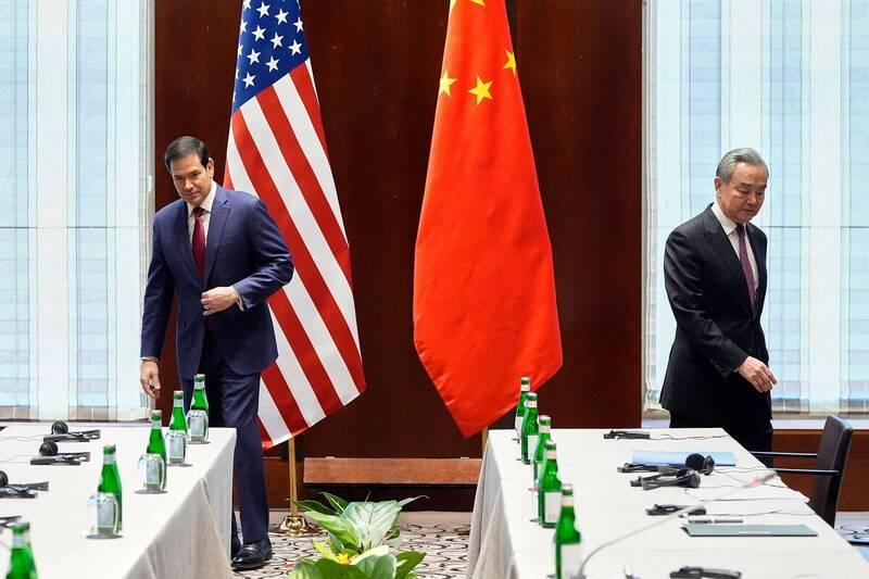 【王毅警告美慎之又慎处理涉台事务，是因为美国又开始冒险挑衅】“构建建设性战略稳定
