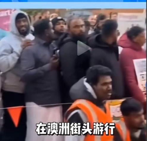 印度那边来了大量的留学生，这些留学生在学签证到期后竟然赖在澳大利亚不走，并且要求