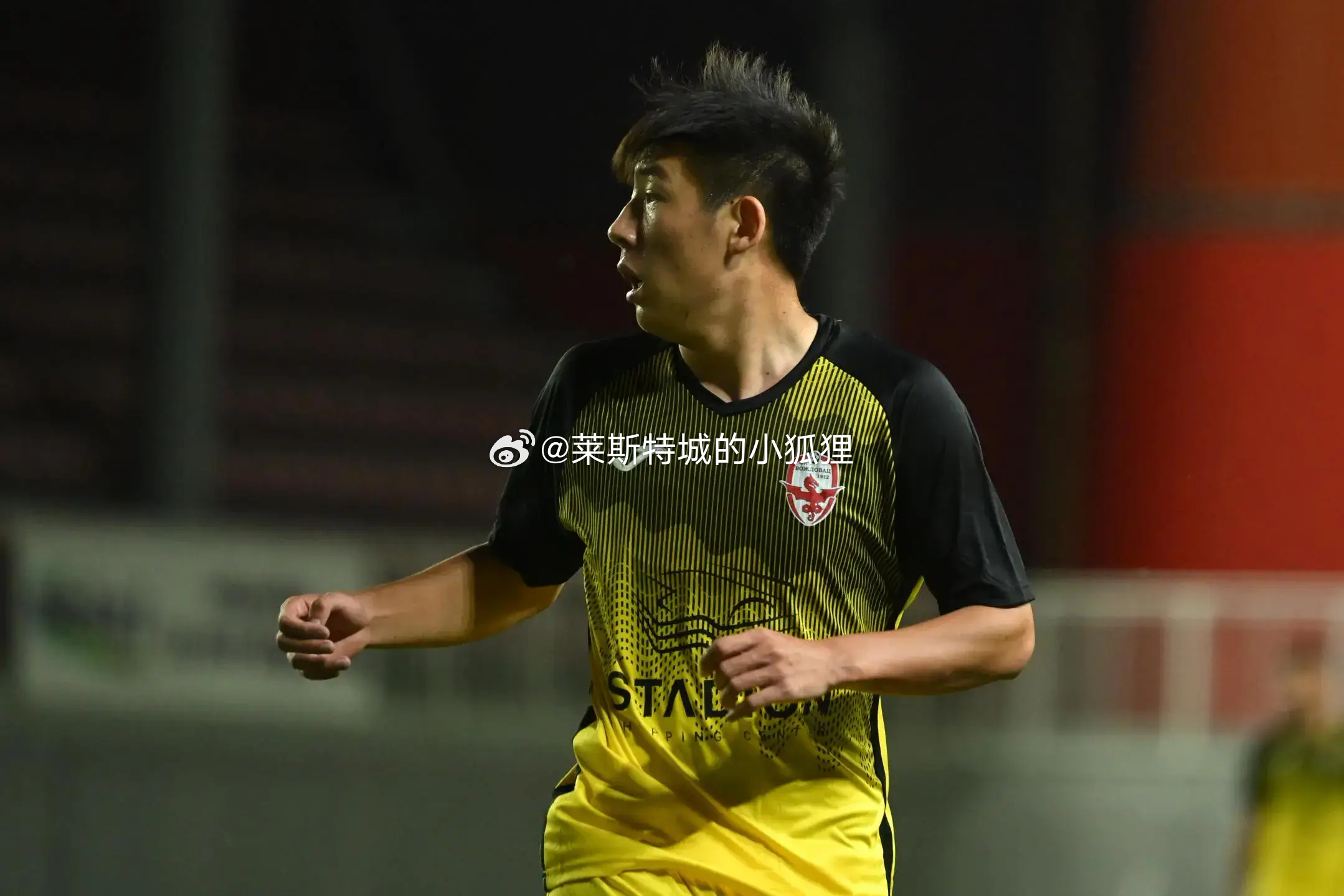 塞甲 沃日多瓦茨5-2战胜维尔沙克 中国小将林子皓下半场替补出场完成一线队首秀本