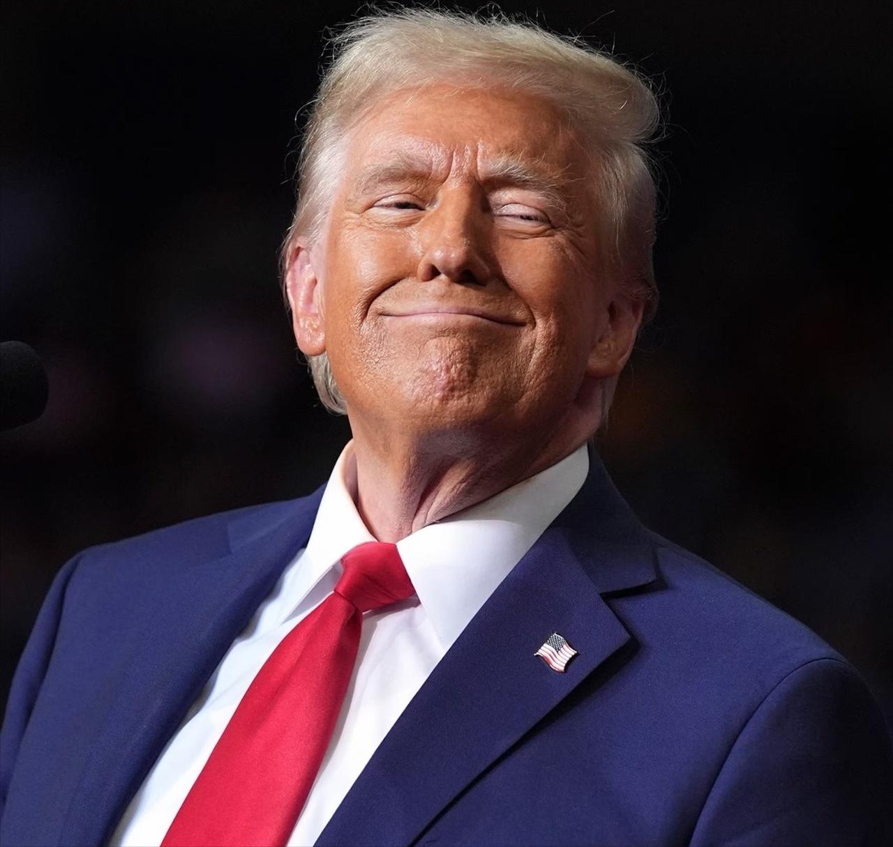 虽然日本首相高市早苗获得了大选胜利，并且是压倒性的胜利，但是，她此刻的处境十分尴