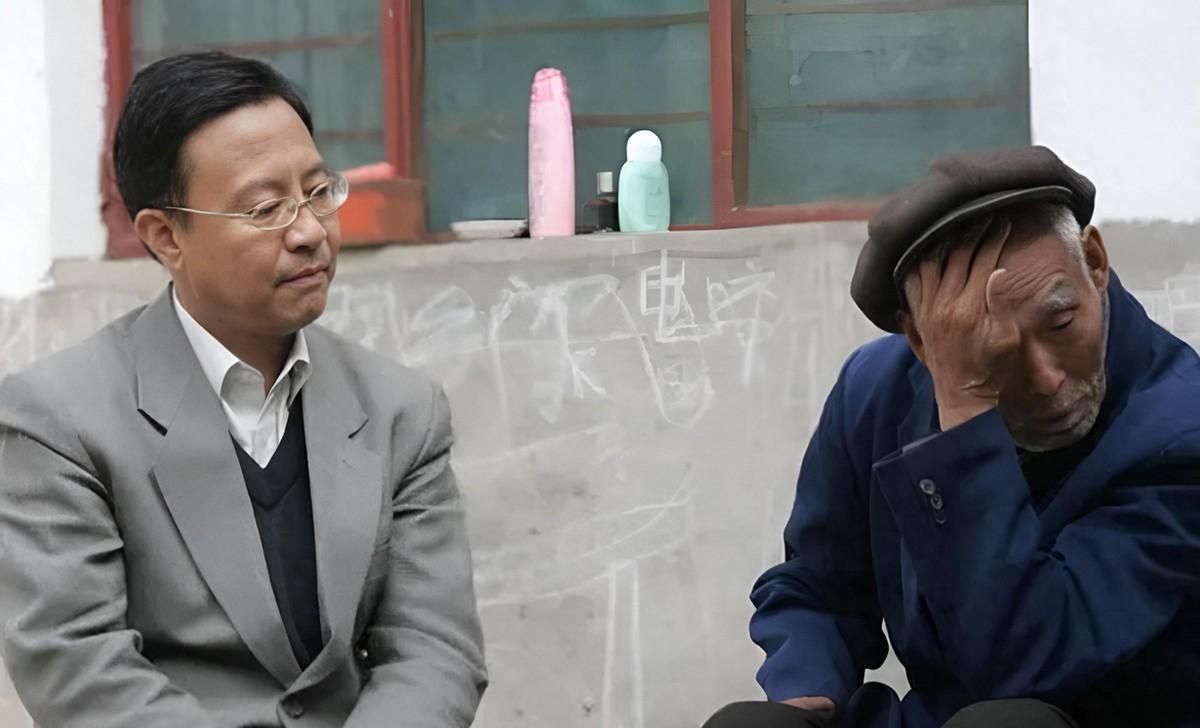 杨虎城离世多年后，孙子重遇参与者时微笑祝福：愿您平安健康，能活到110岁！

1