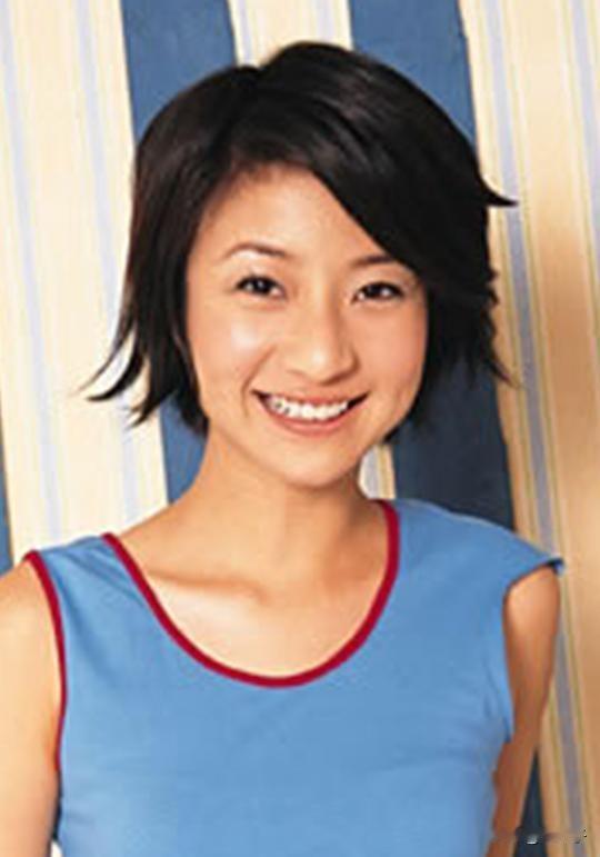 音乐人物之第491位，黄湘怡（1980.12.17一）生于新加坡，祖籍福建。
毕