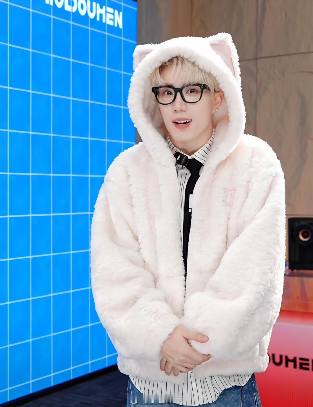 我大爱这场 真的太萌了啊今天真的太帅了 完全男大随便一截都帅的要命十个勤天 种地