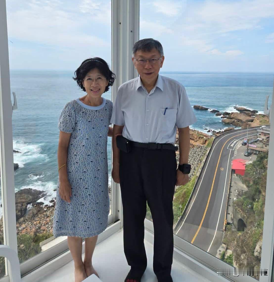 柯文哲妻子陈佩琪今（15日）在脸书发文表示，今天来聊聊“贫贱夫妻百事哀”中的“贱