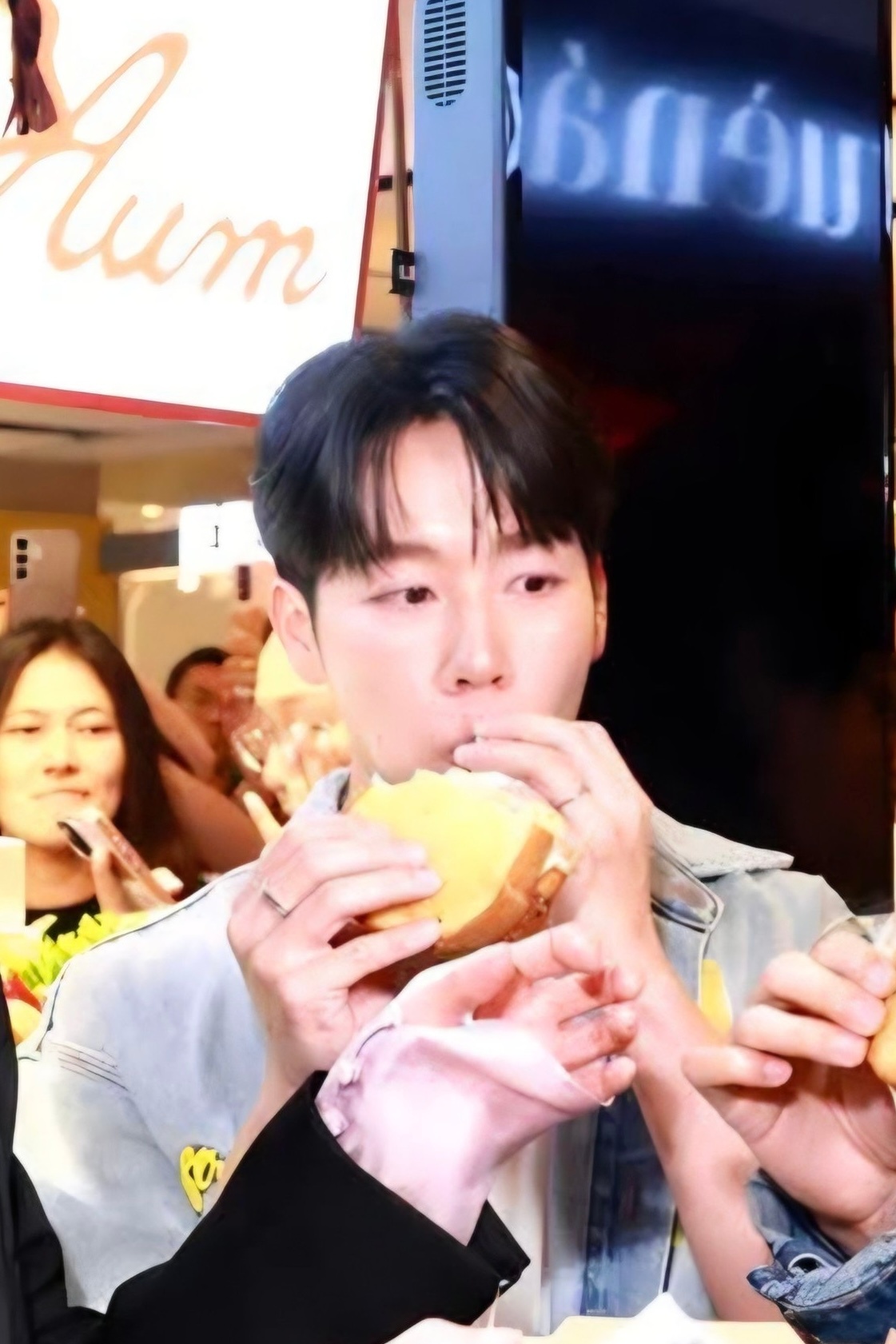 好可爱吧 