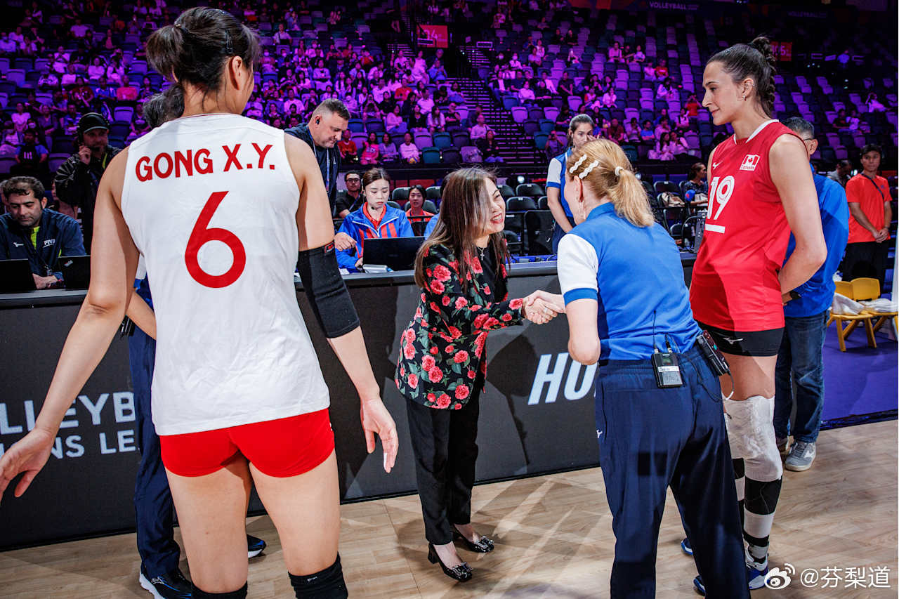中国女排vs加拿大女排2026世界女排联赛中国女排1-2（25-19/17-25