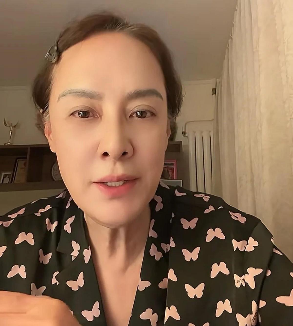 台湾女嘉宾上节目吐槽北京没冰箱？演员李萍第一个不服：我61岁了，在北京活了大半辈