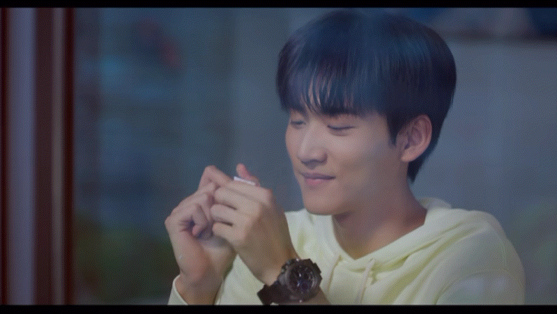 大雾中雾小雾周柯宇天选李雾谁能拒绝周柯宇的李雾！剧里是对姐姐乖巧、对情敌呲牙的小