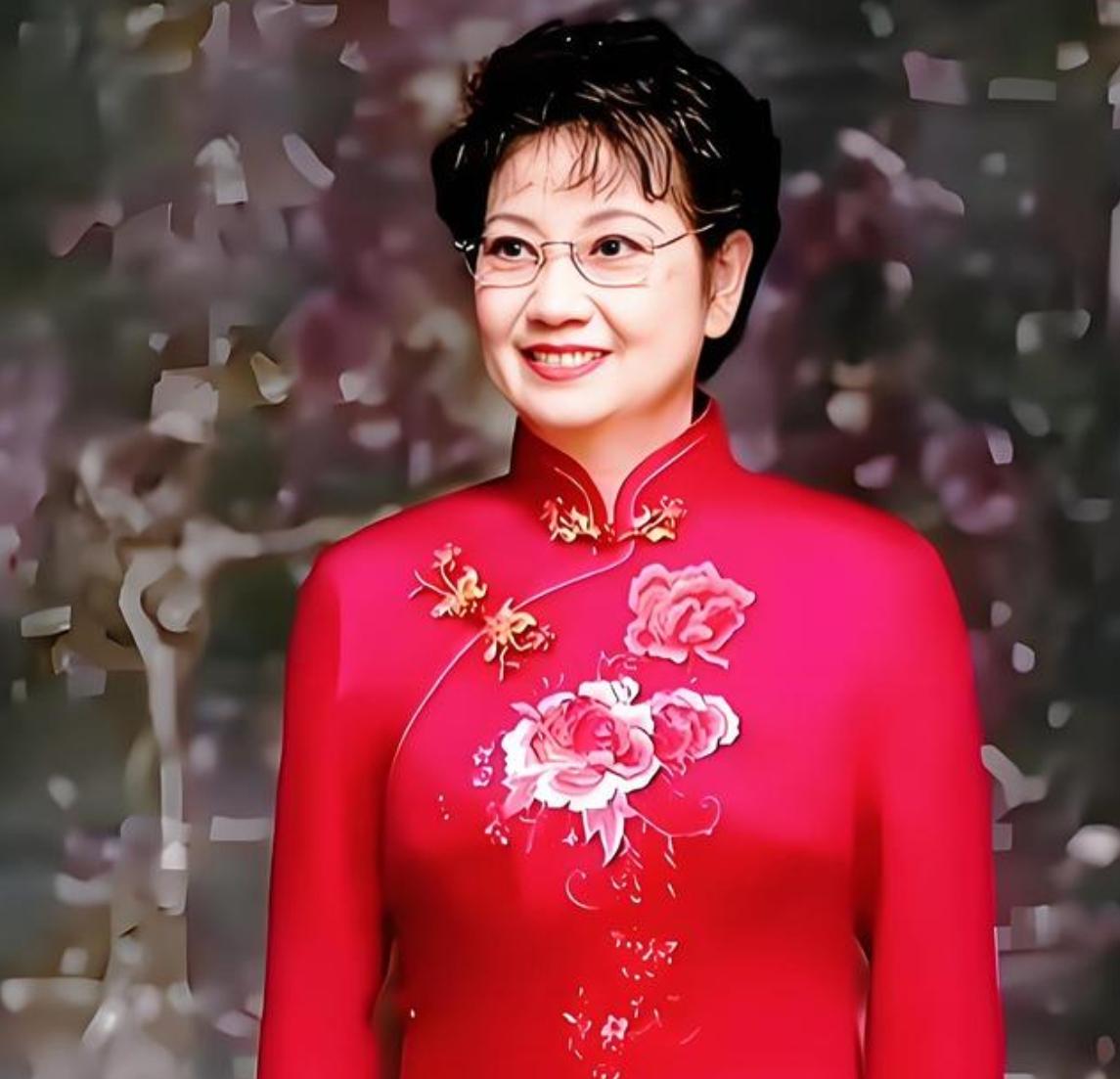 李维康病逝！她与丈夫吃了32年食堂，当团长14年透支健康
娱乐
