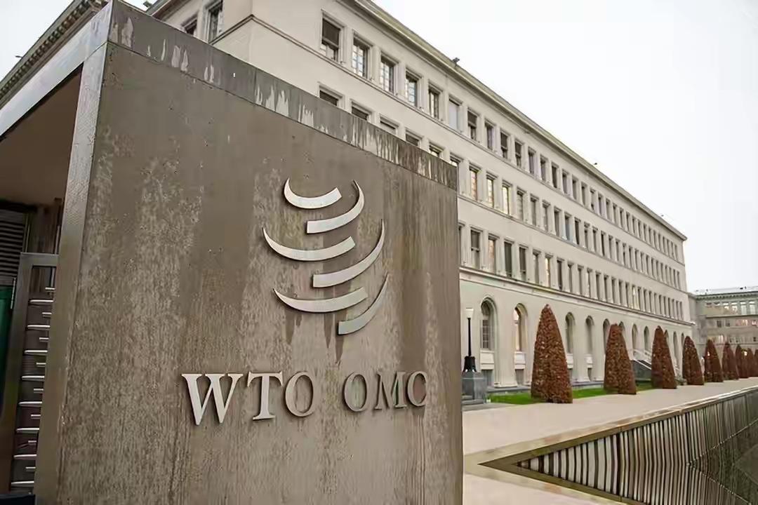 如果让美国重新做选择的话
美国会不会做出这样的选择呢？
1、让中国加入WTO
2