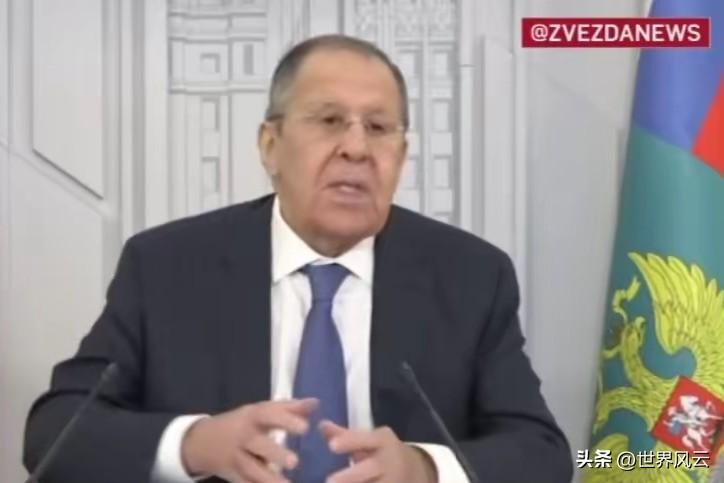 俄罗斯外长拉夫罗夫在接受法国电视台采访时表示：“当美国政府高层人物，以一种炫耀、