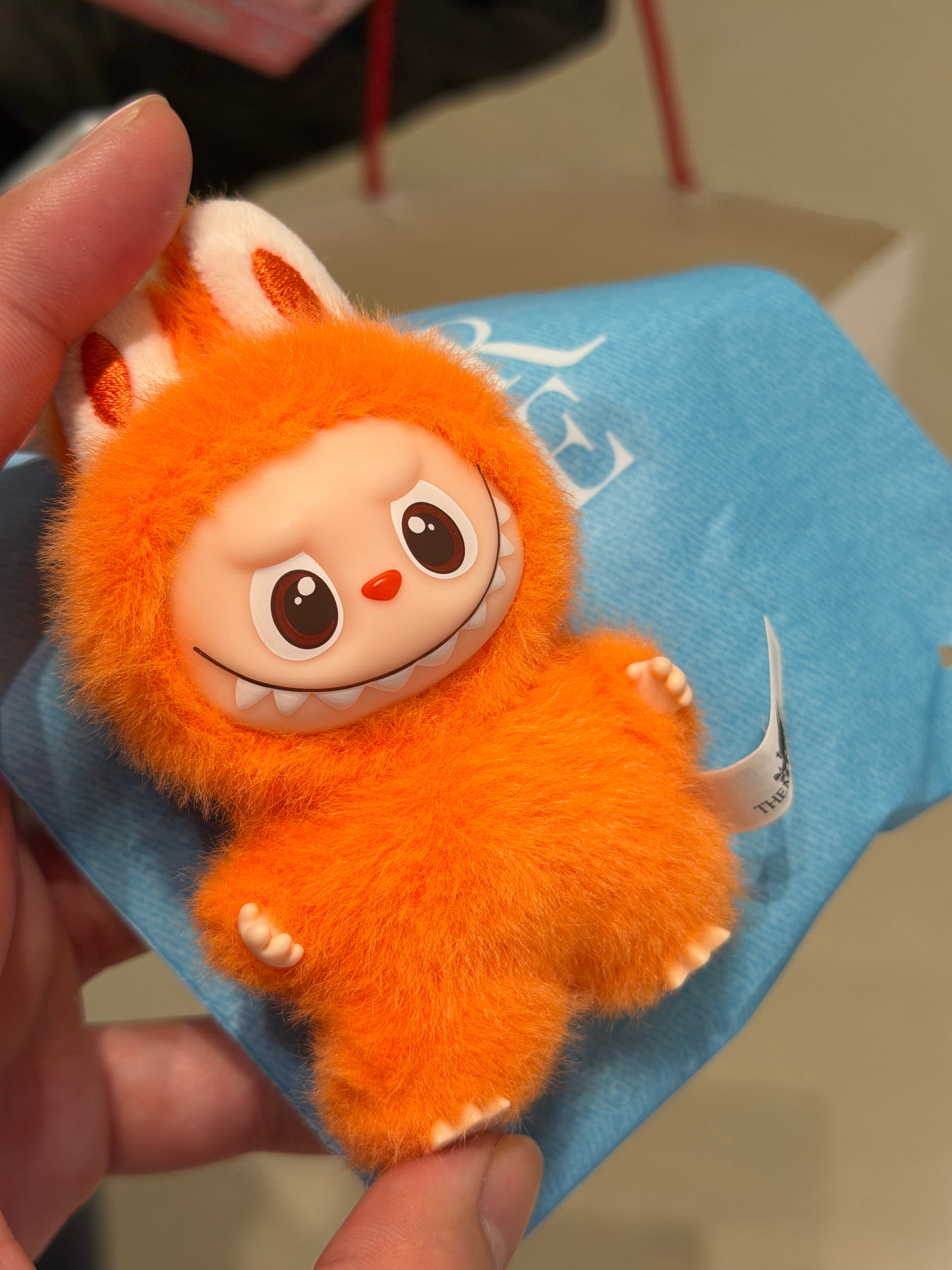 LABUBU不用抢了可以说是随便买了上周walk in泡泡玛特，直接买了个心地密