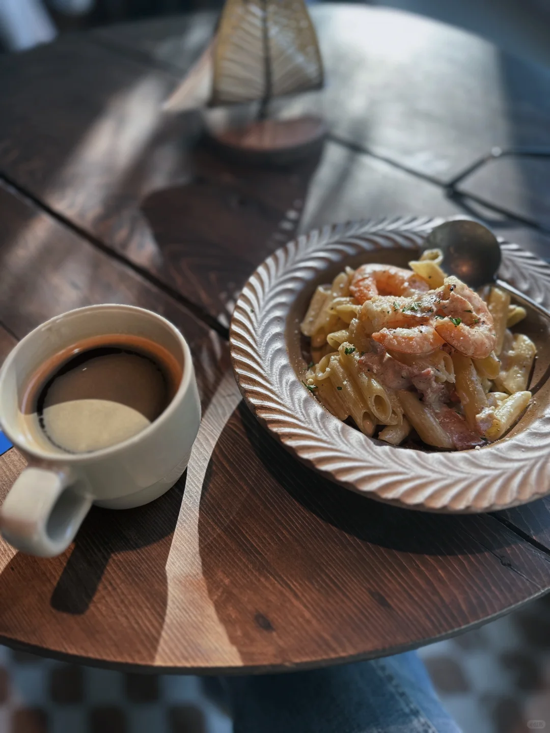 青岛走走停停｜那些偶遇的漂亮咖啡☕️