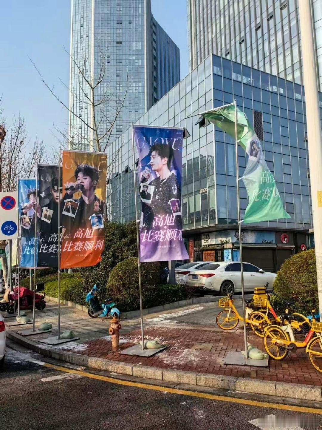 这波应援梦回选秀元年声鸣远扬每一个舞台爆发瞬间都被清晰定格，这波应援直接梦回选秀