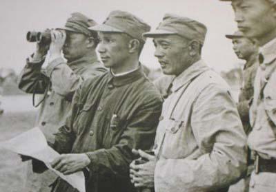 “国民党将领诸多，但要说会打仗嘛，我看只有这两人而已。”一代战神粟裕，曾经在一次