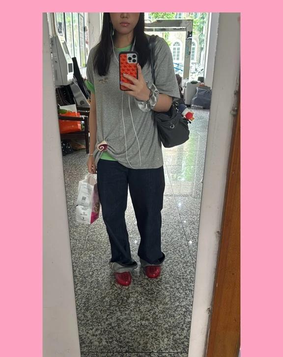 好热啊，幸好我有水晶凉鞋
ootd 穿搭bot