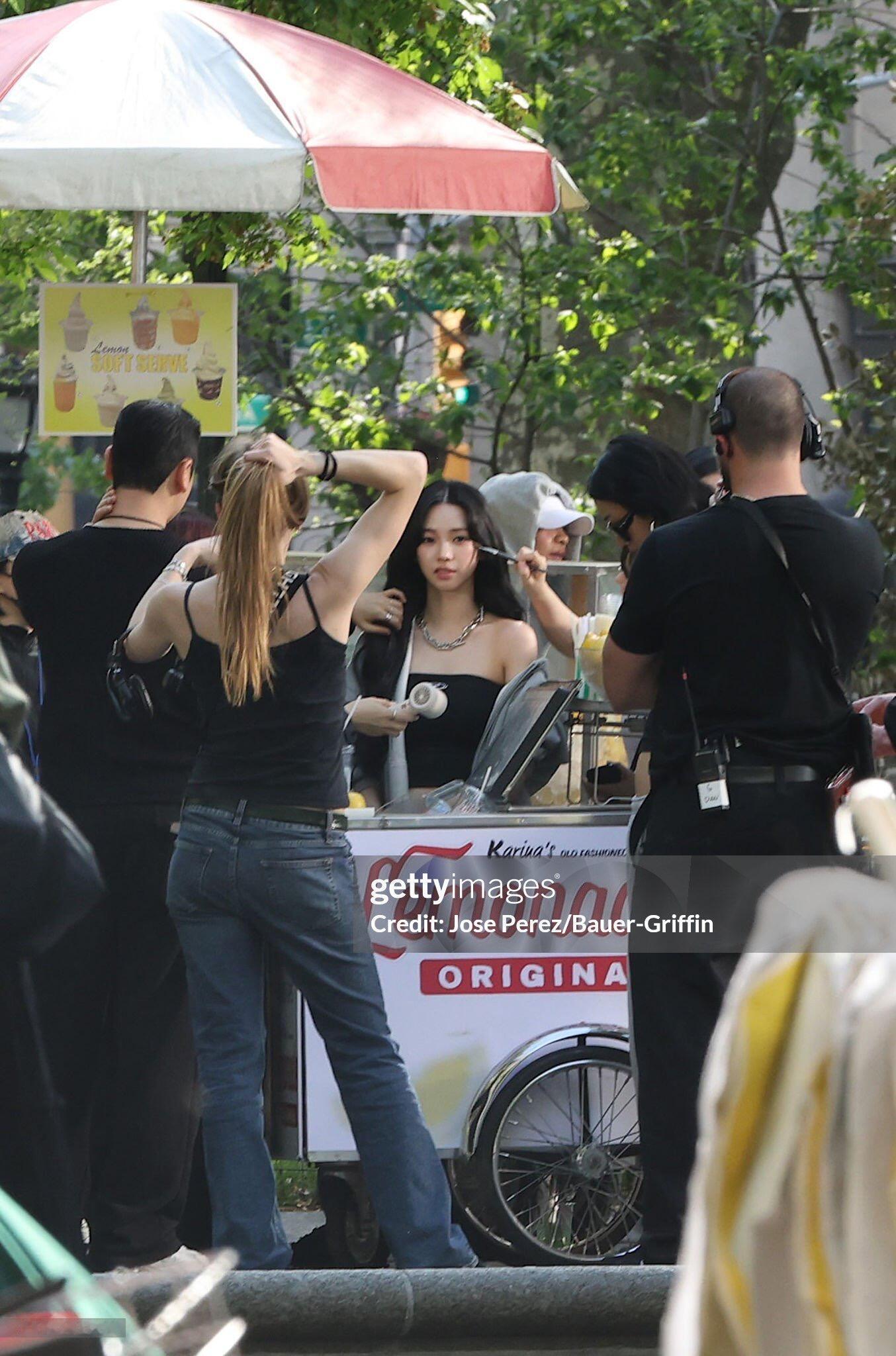 柳智敏纽约街拍柳智敏纽约街头G社生图麦迪逊广场偶遇柳智敏！刚参加完metgala