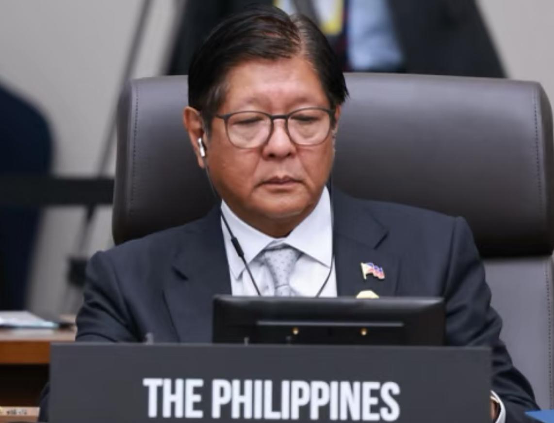 《春节前夕，马科斯“出师未捷身先死”！》春节前夕，马科斯当局向东方大国提出抗议，