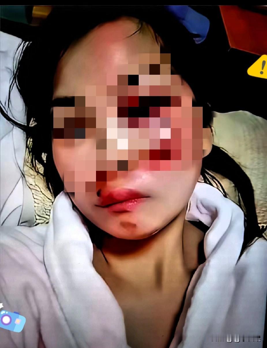 不值得同情，湖北襄阳刘女士，这波真是搬起石头砸自己的脚！

发家暴视频求同情，2