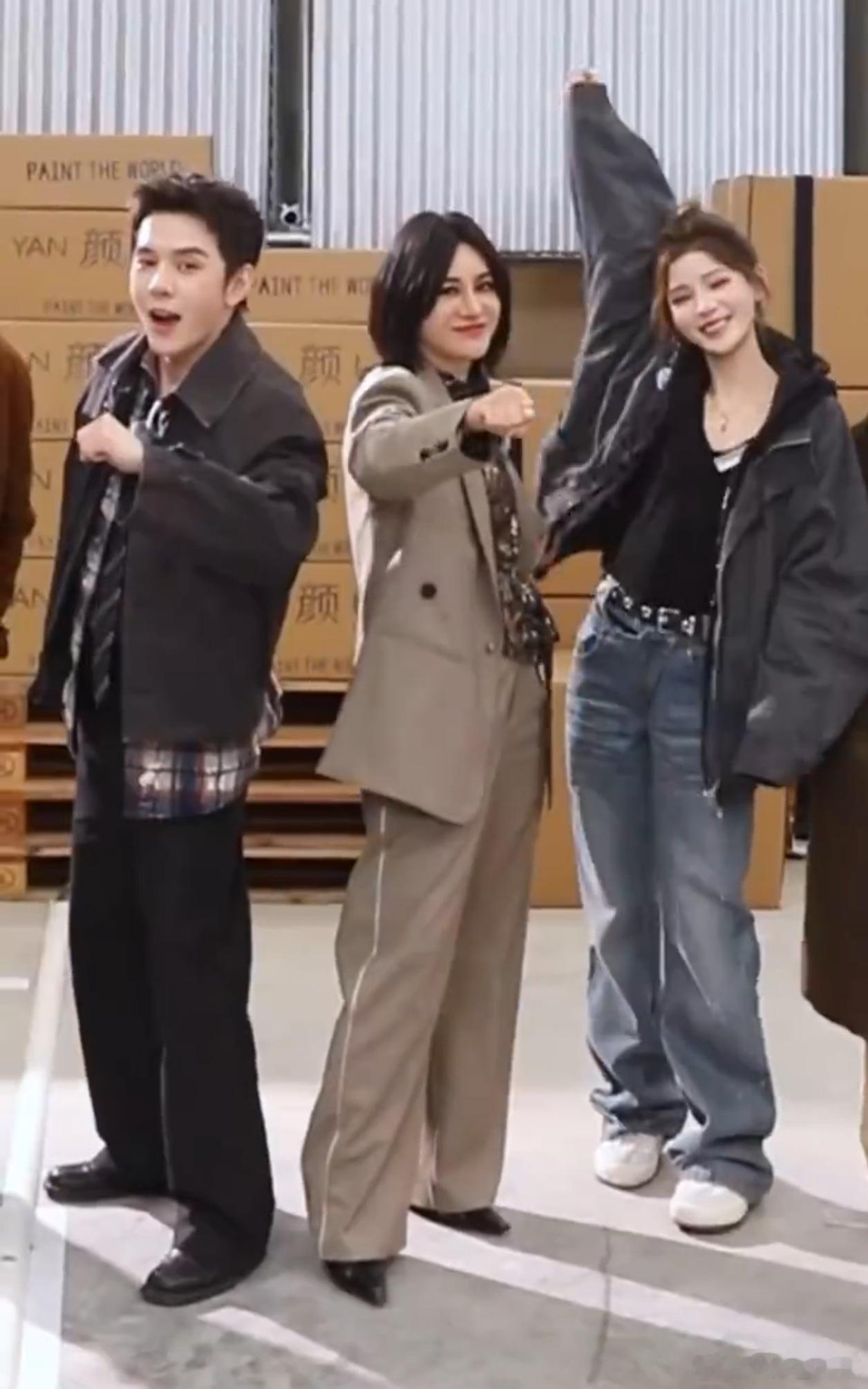 双厨狂喜！合伙人原班人马回归，张予曦毕雯珺新综官宣，坐等开播！合伙人原班人马回归