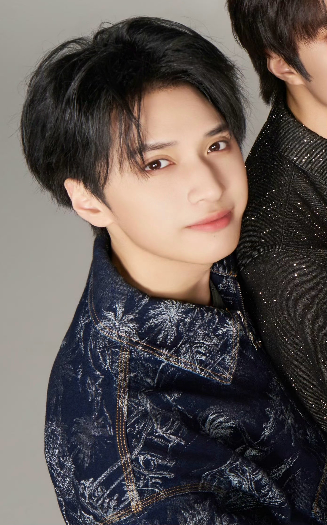 嗯对，比TNT就是这个表情 