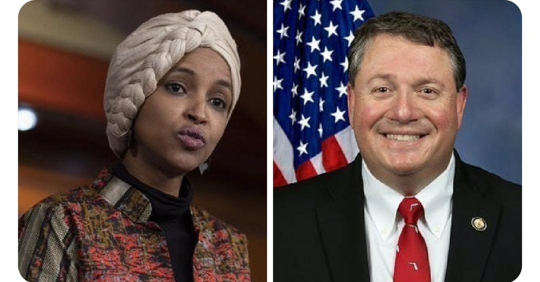 刚刚美国众议员伊尔汉·奥马尔回应特朗普让她回索马里的言论:“我哪里也不去！”
