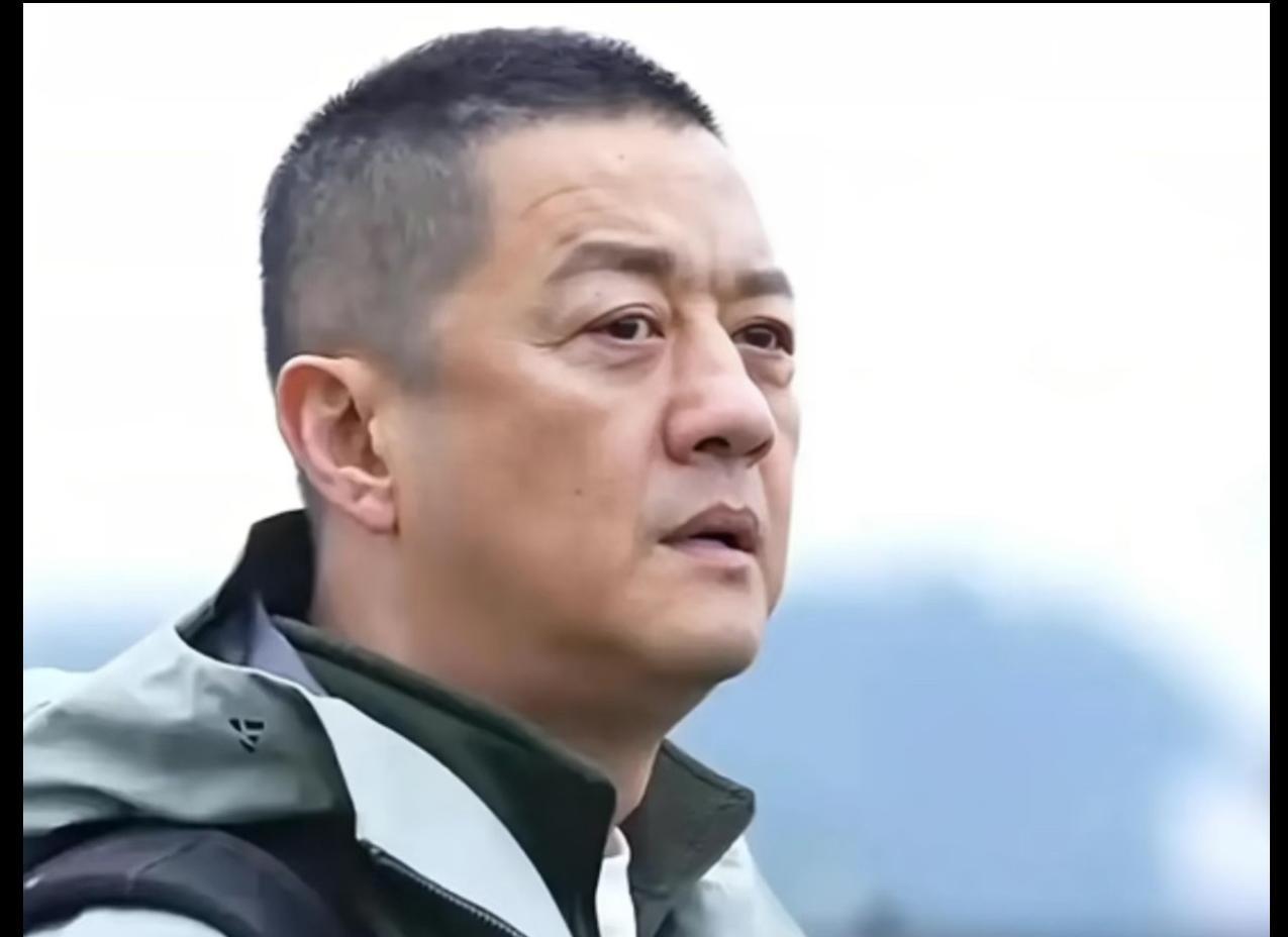 一位曾在嫣然天使医院接受手术的母子站出来发声，揭开了嫣然天使医院的现状。

 孩