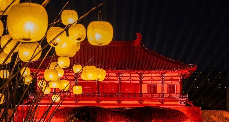 #寻美洛阳#十三朝古都，华夏文明源头。这里是洛阳，最早的中国。这一次，跟随轩尼诗