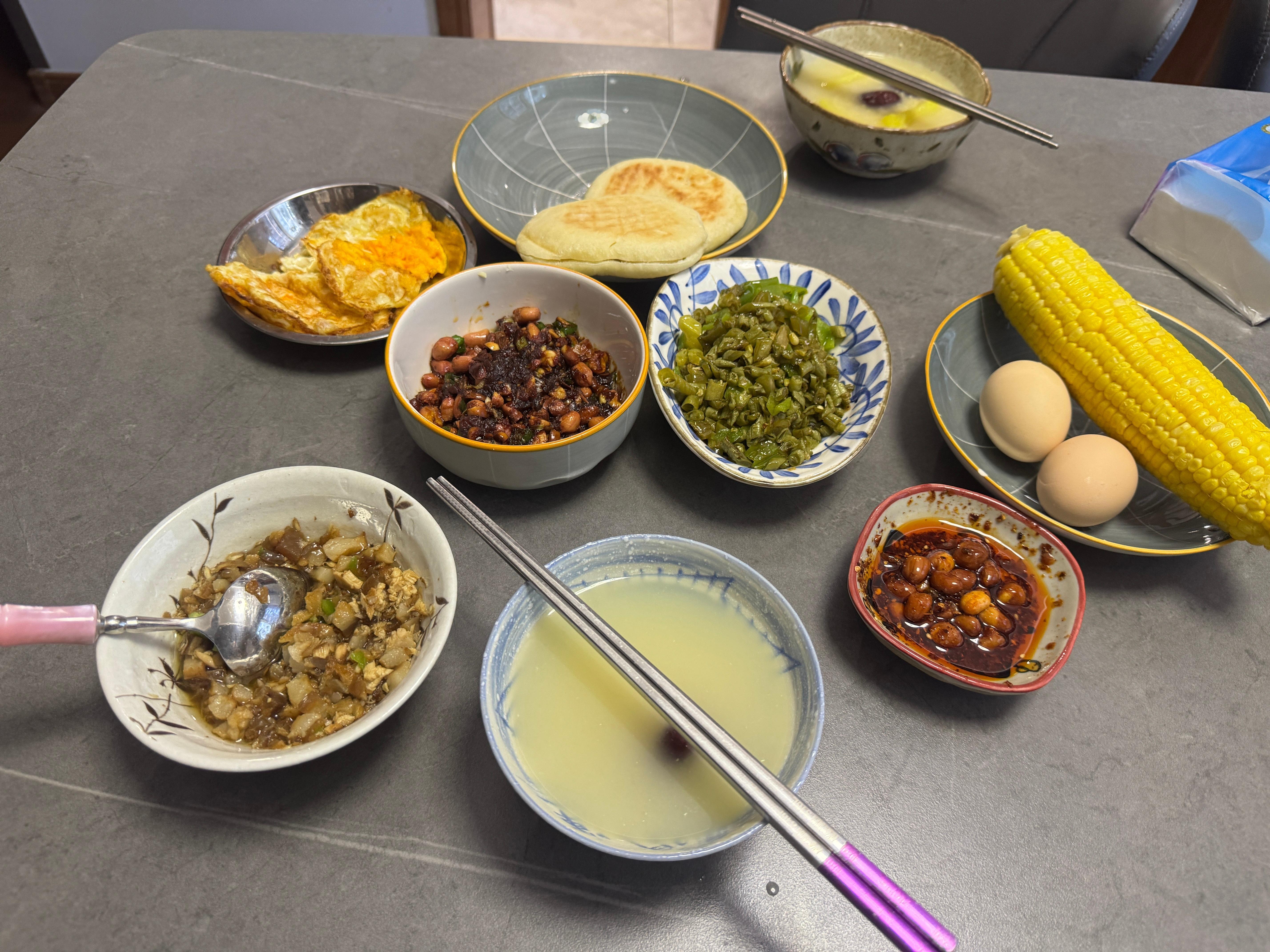 早啊 肉夹馍夯到爆 ​​​