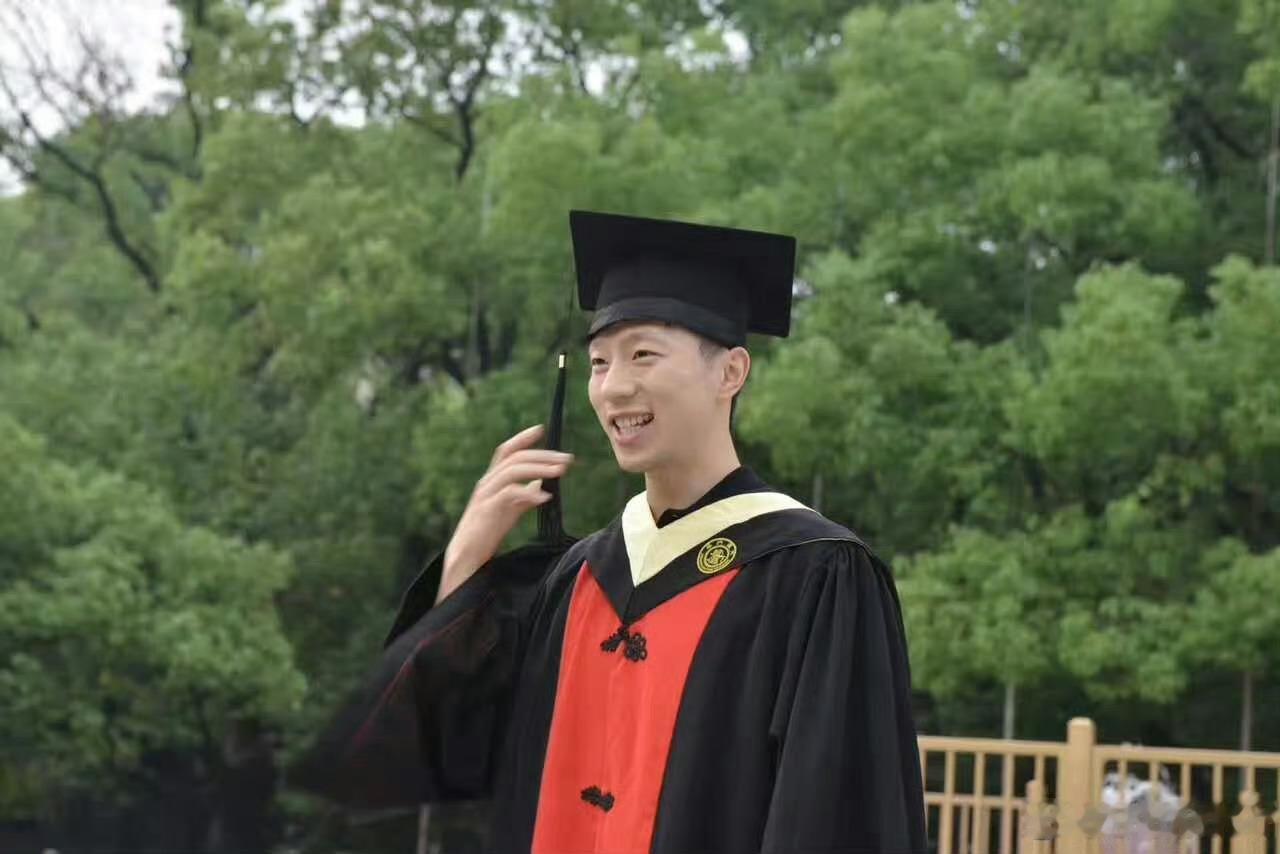 今年能复刻一下这个妹力十足的撩流苏吗已经在期待了🥺🥺🥺🥺🥺🥺