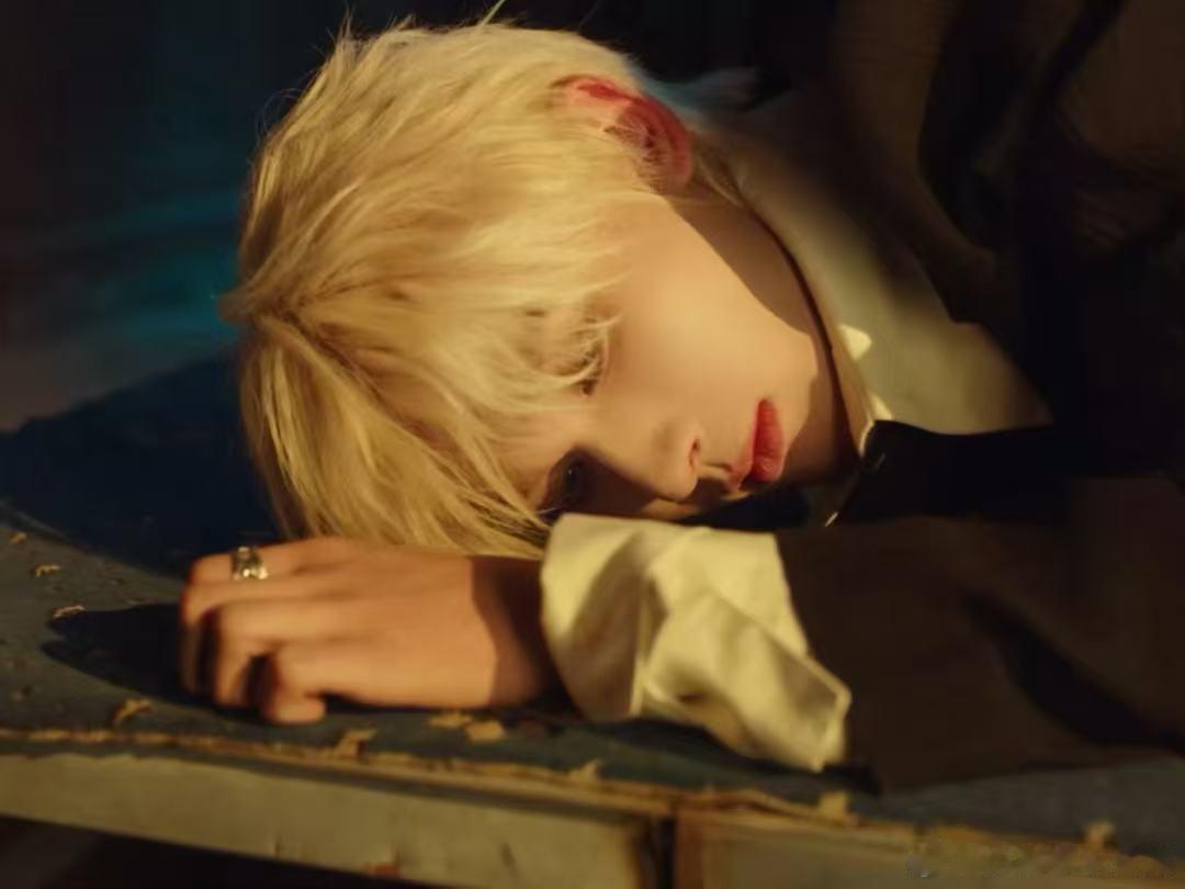 余宇涵新歌Pandora上线余宇涵新歌Pandora 谁的耳朵被余宇涵《Pand