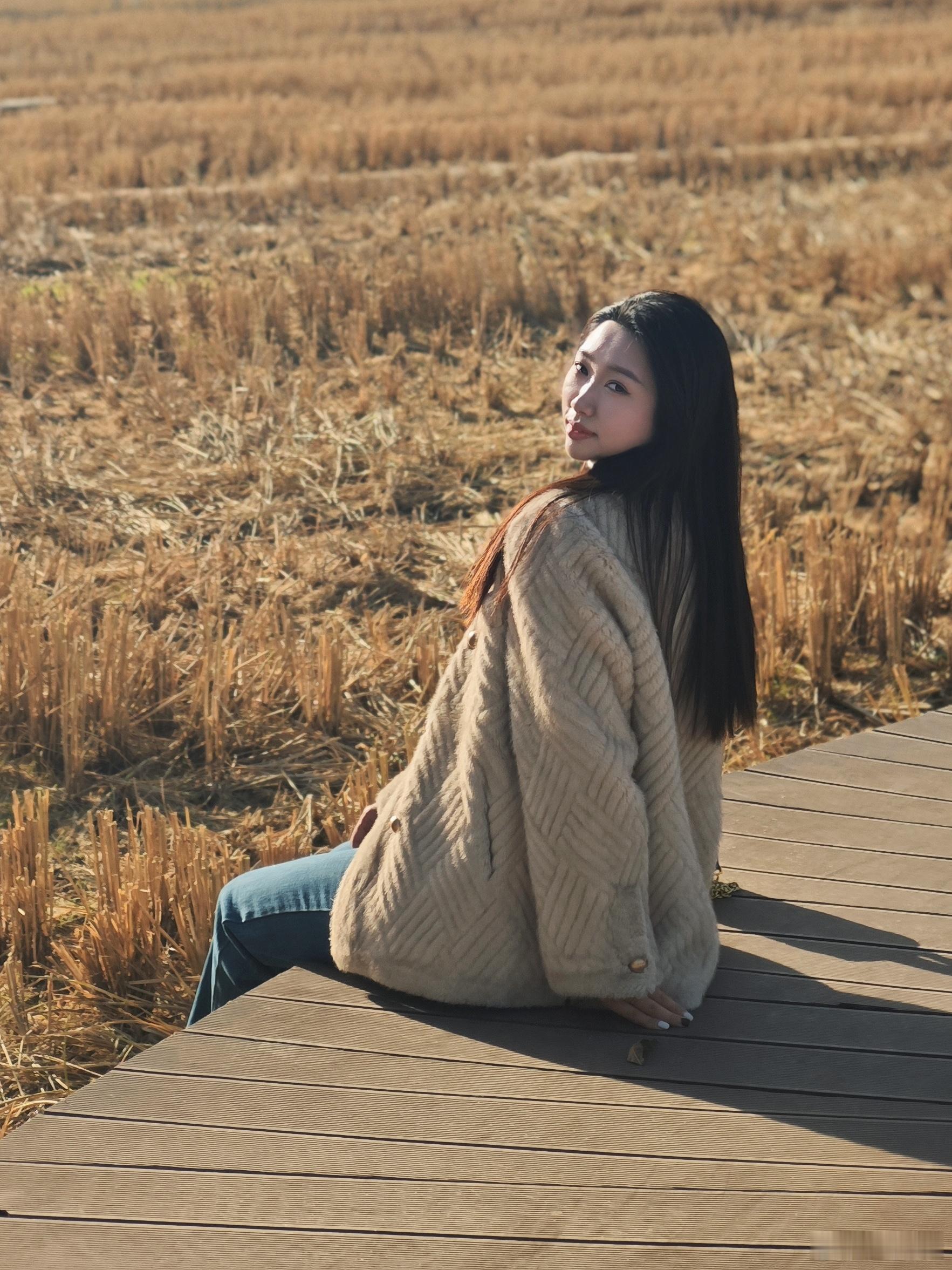 “认真生活，好好感受”让自己全然浸入生活 感受生活独处、缝补 与美好的小物在一起