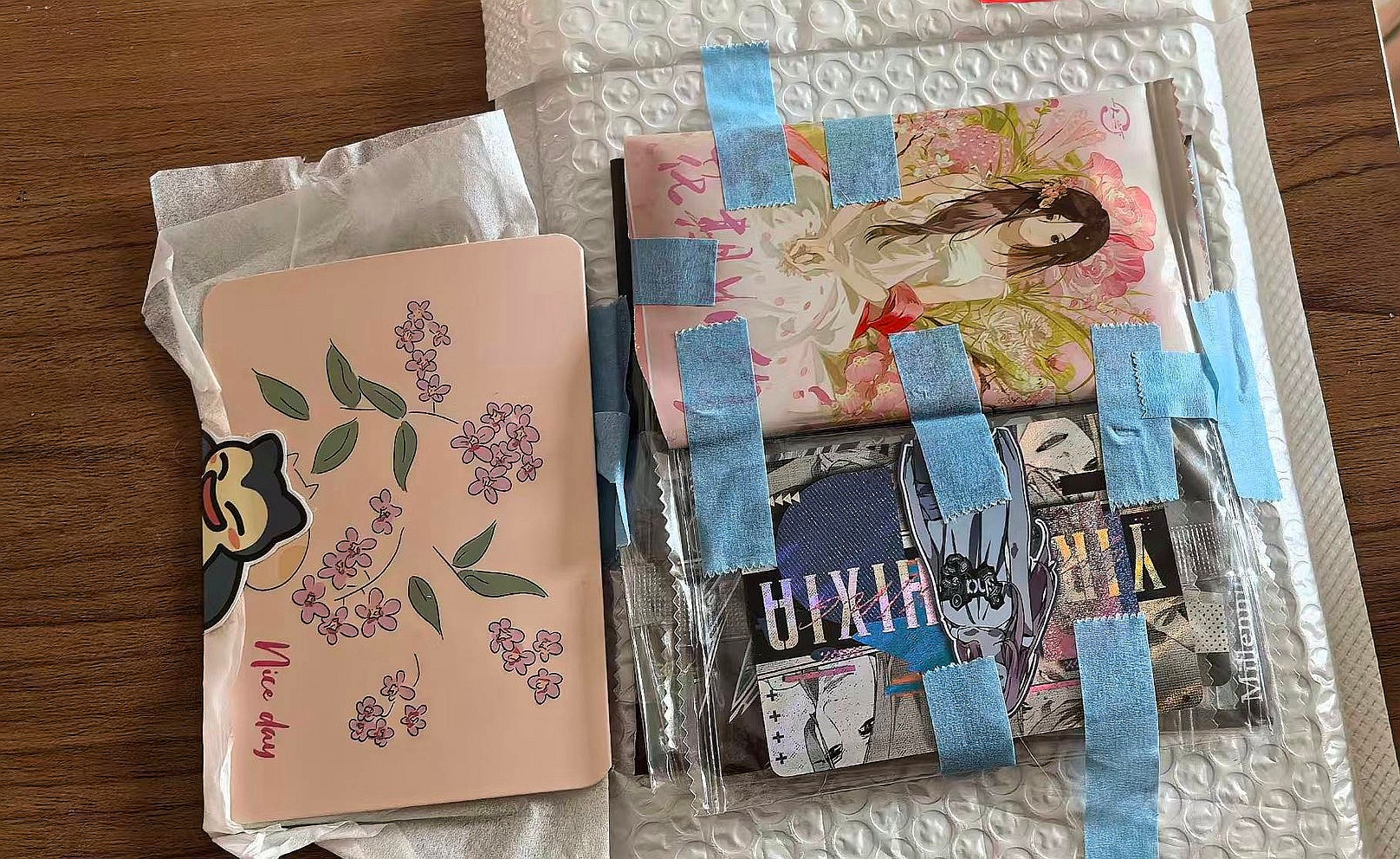 收到了蕉咪的美物呜呜呜要哭了，蕉咪一如既往地会写，老大我们离了你怎么办啊啊啊！！
