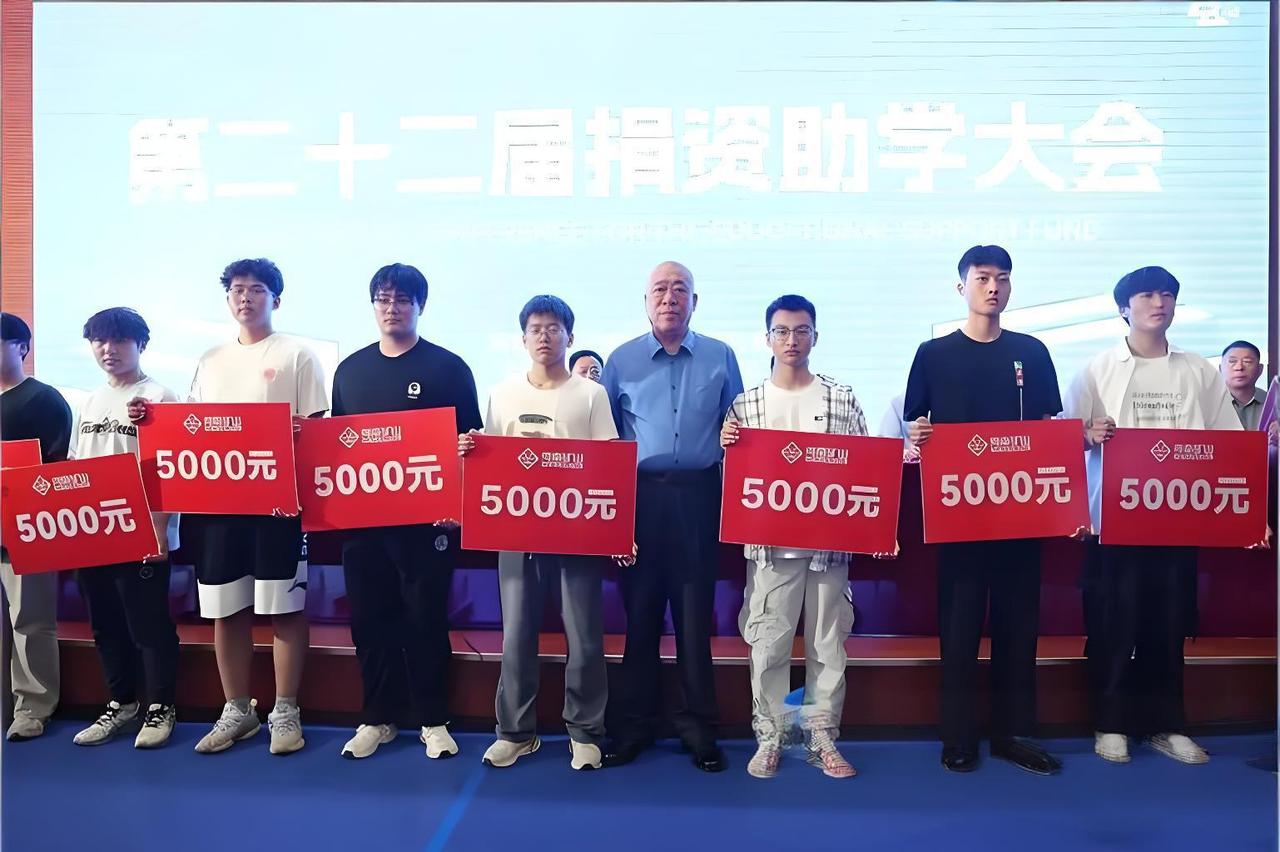 在年终表彰大会上，怒发1.8亿元的河南矿山，开年之后爆单了，订单超过4个亿，工期