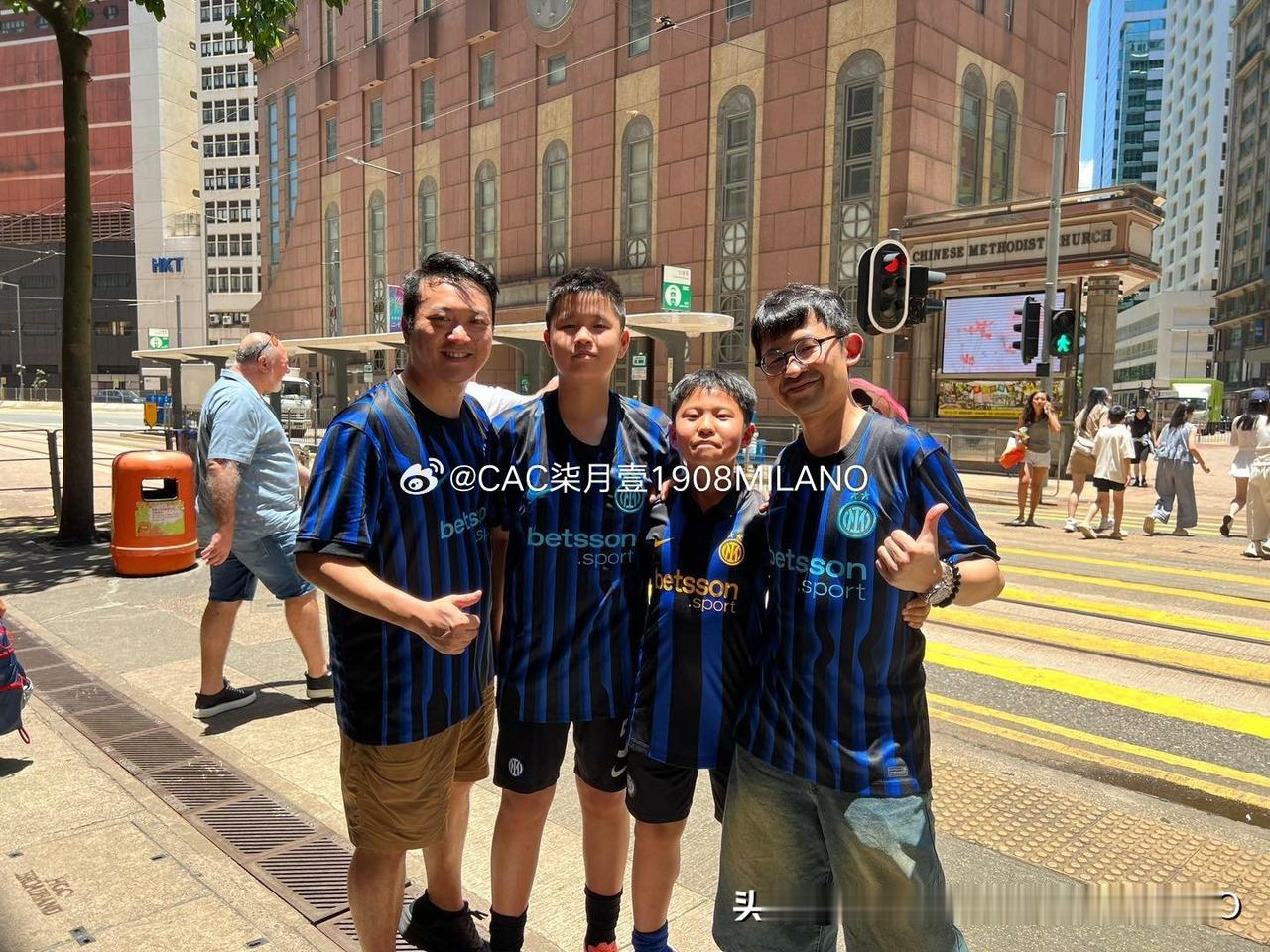来自香港🇨🇳🇭🇰的内拉祖里💙🖤
