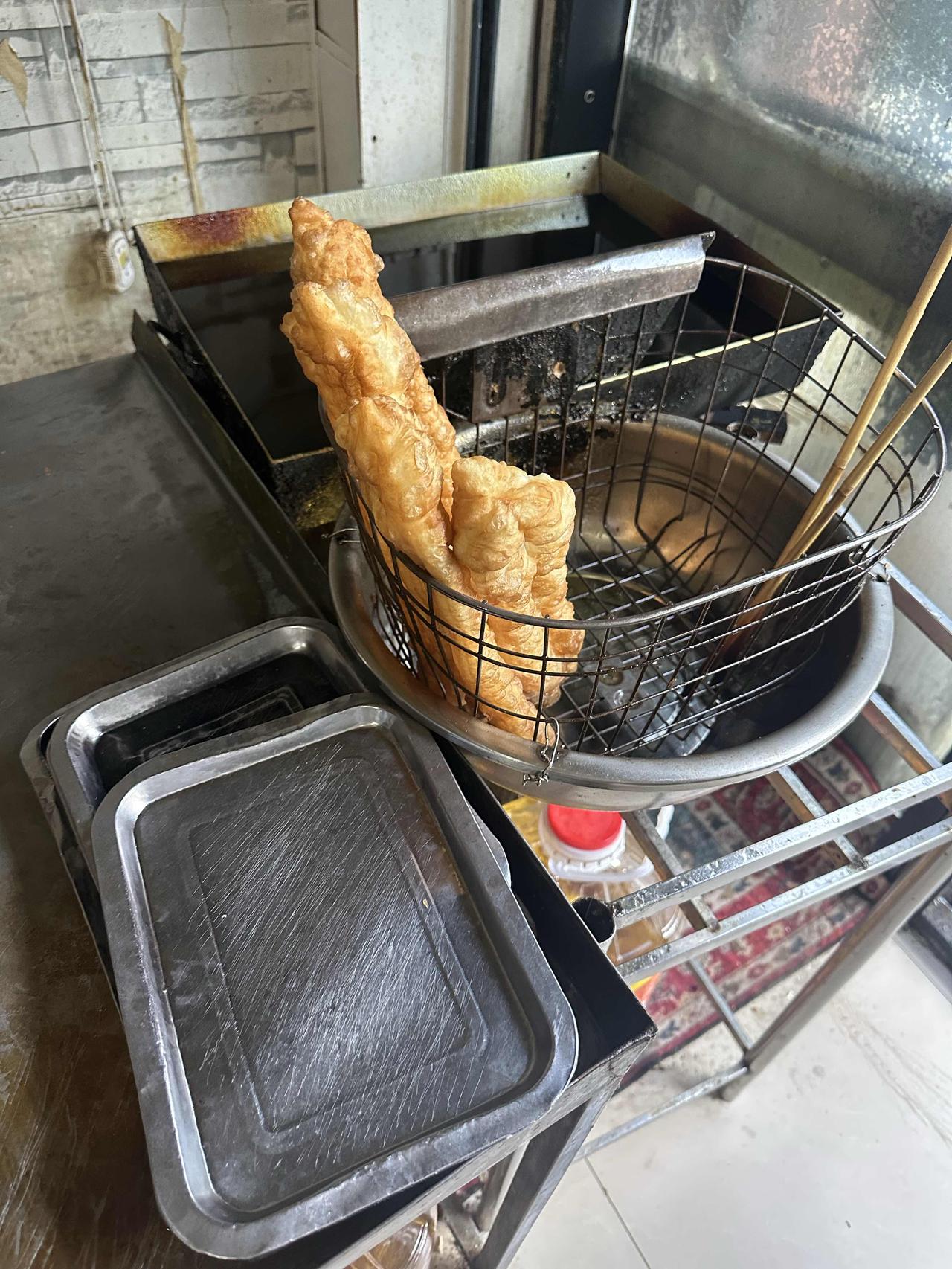 武清最好吃的鸡蛋包，没有之一。

吃遍西北角、洪湖里，最好吃的鸡蛋包在武清这个巷
